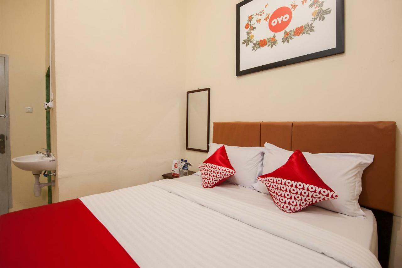 Oyo 719 Penginapan Panatapan Almonsari Resort Siborongborong Zewnętrze zdjęcie